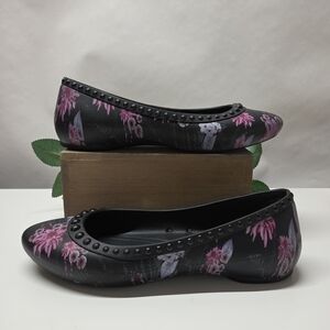 Crocs Lina Luxe Studded Flats Women’s 8 Black Pink Floral Ballet Slip On Shoes